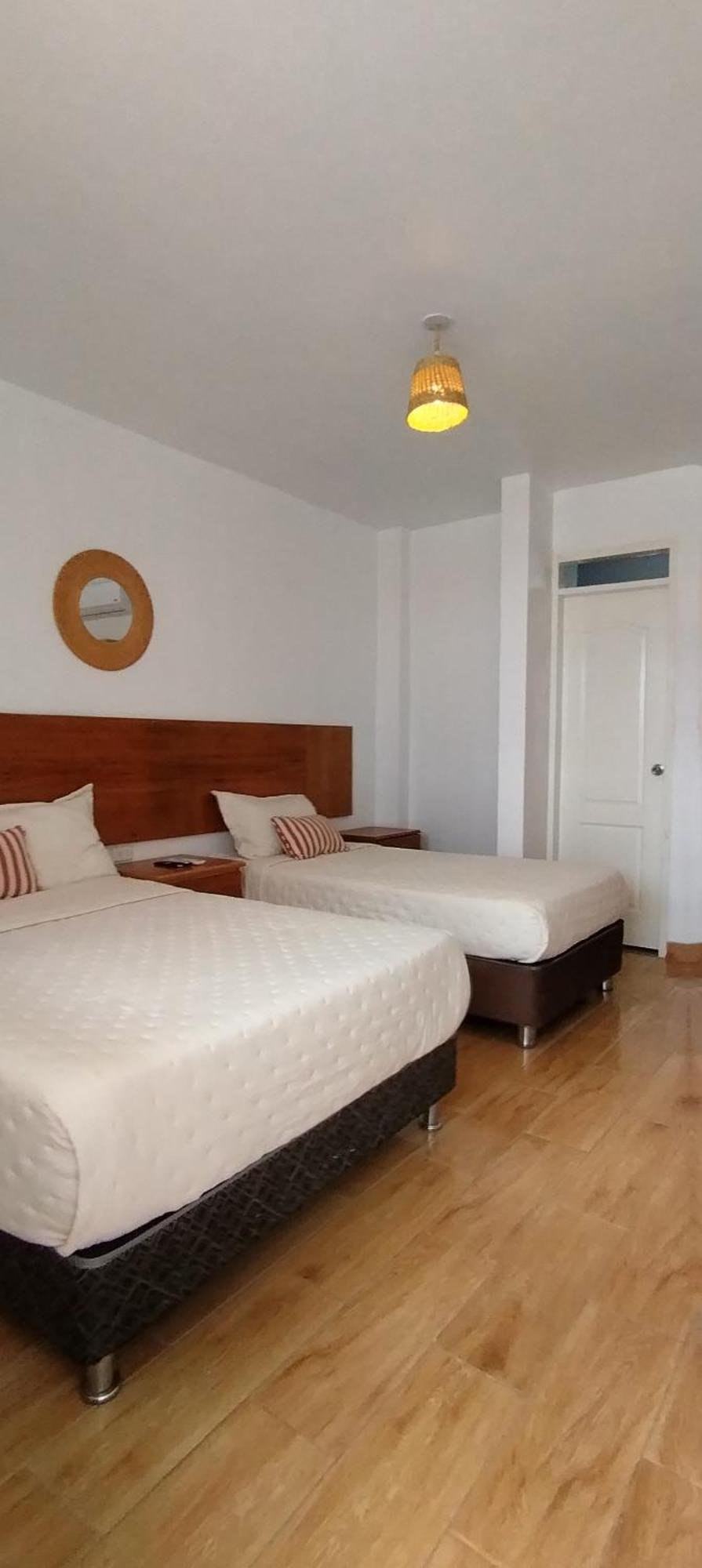 Prim Hotel Vichayito Buitenkant foto