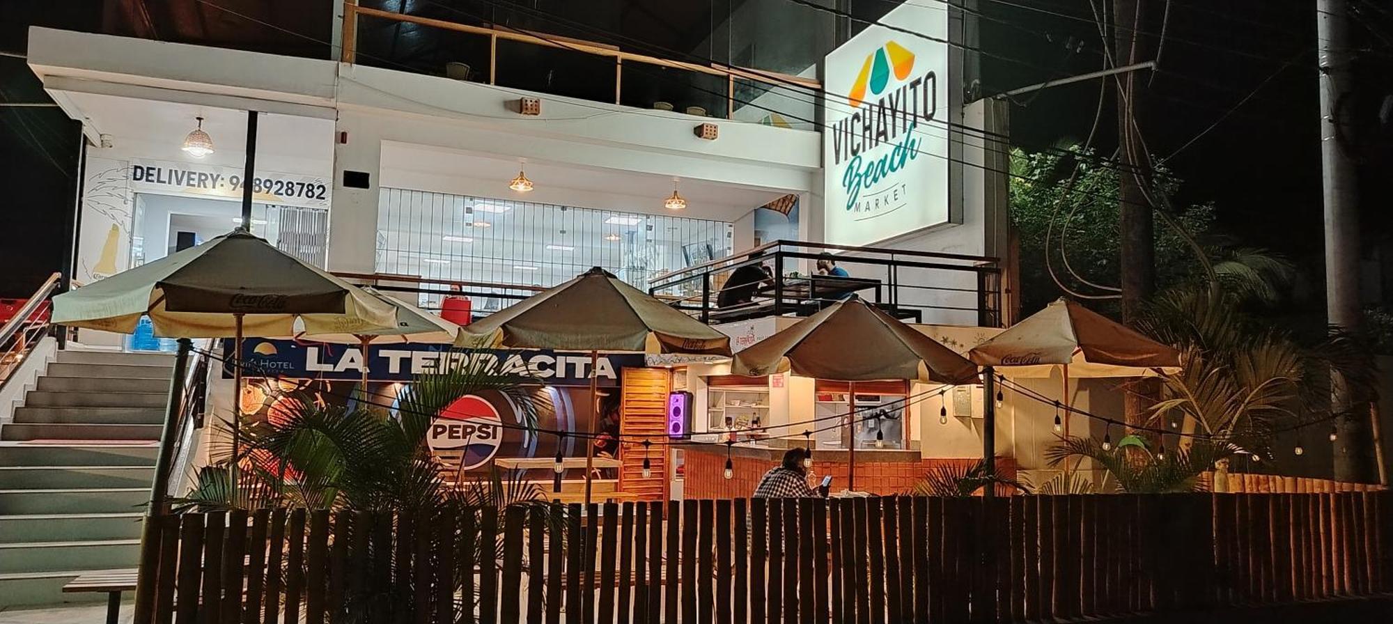 Prim Hotel Vichayito Buitenkant foto