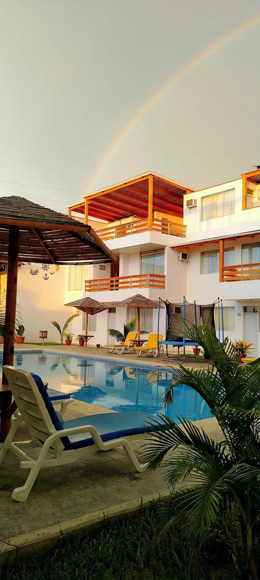 Prim Hotel Vichayito Buitenkant foto